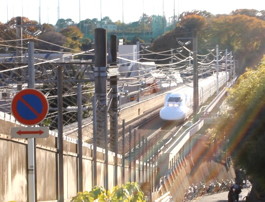 横浜日吉の新幹線スポット
