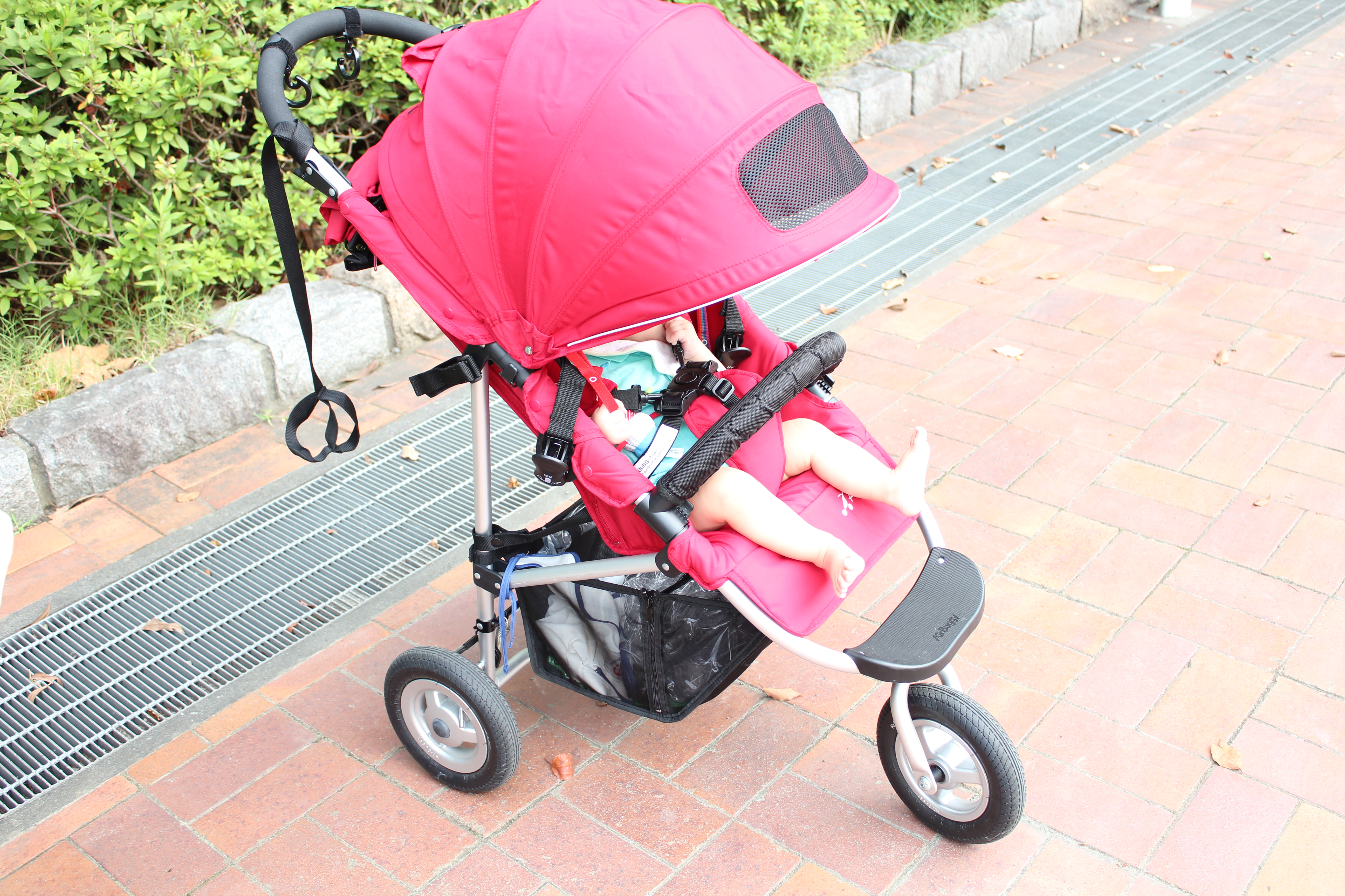 エアバギーココ（赤）