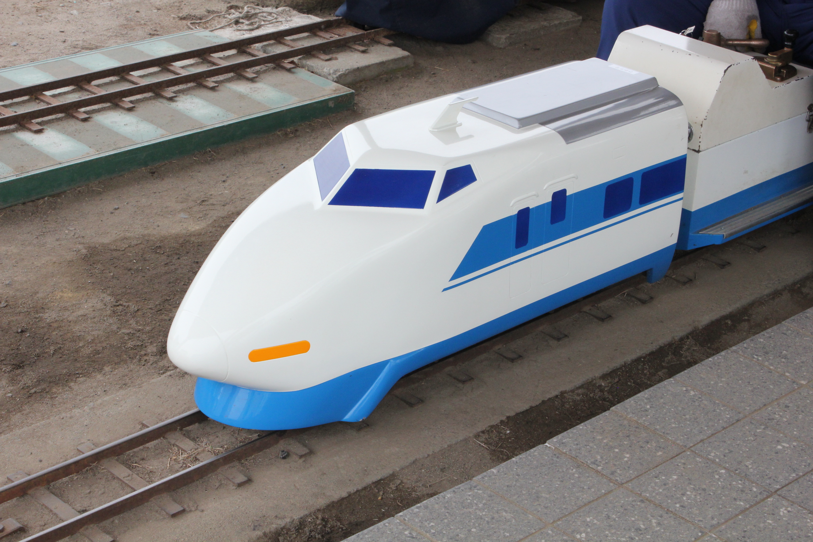 府中競馬場-ミニ新幹線