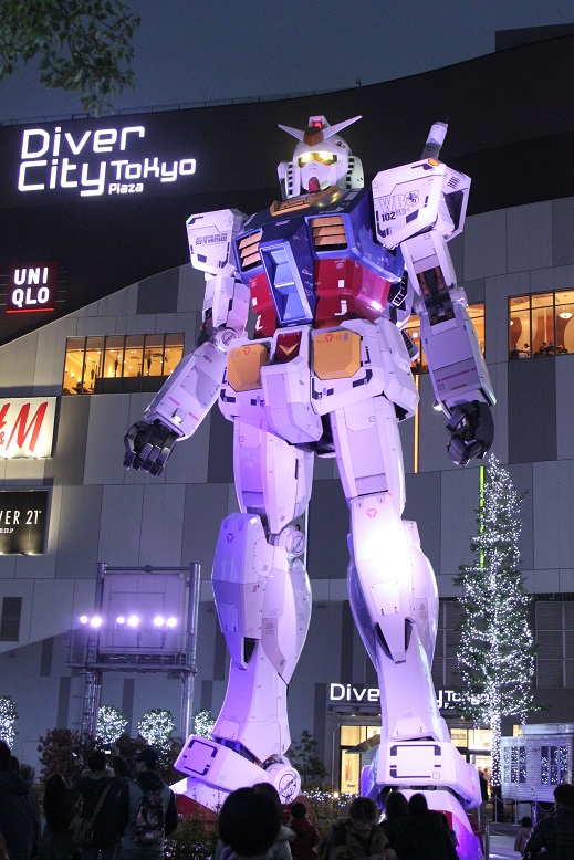 お台場夜のガンダム