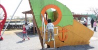 船をモチーフにした子供用遊具