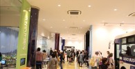 京王レールランド１階のフロアの様子