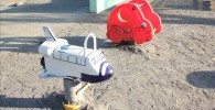 幼児用のスペースシャトルの遊具