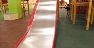 ジャンボ滑り台