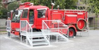 ガラクタ公園の消防車