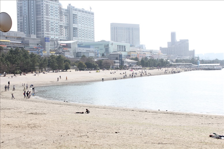 お台場海浜公園の砂浜